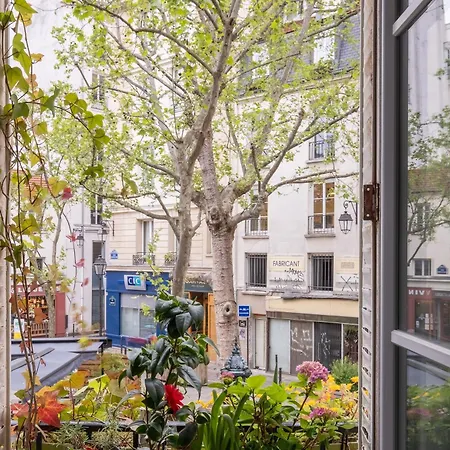 Veeve - Beauty Among The Bustle Lejlighed Paris